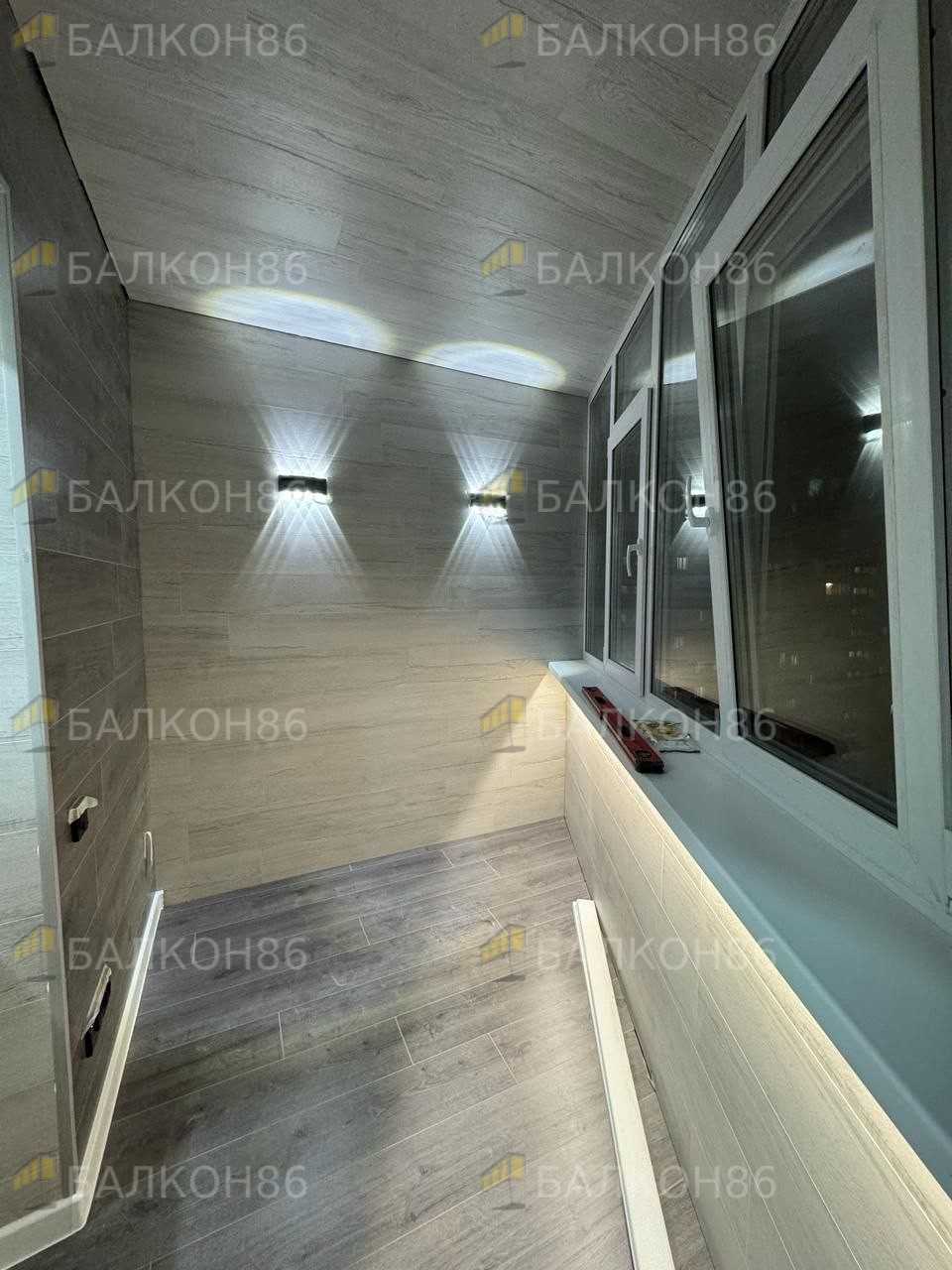 Отделка балкона в Сургуте